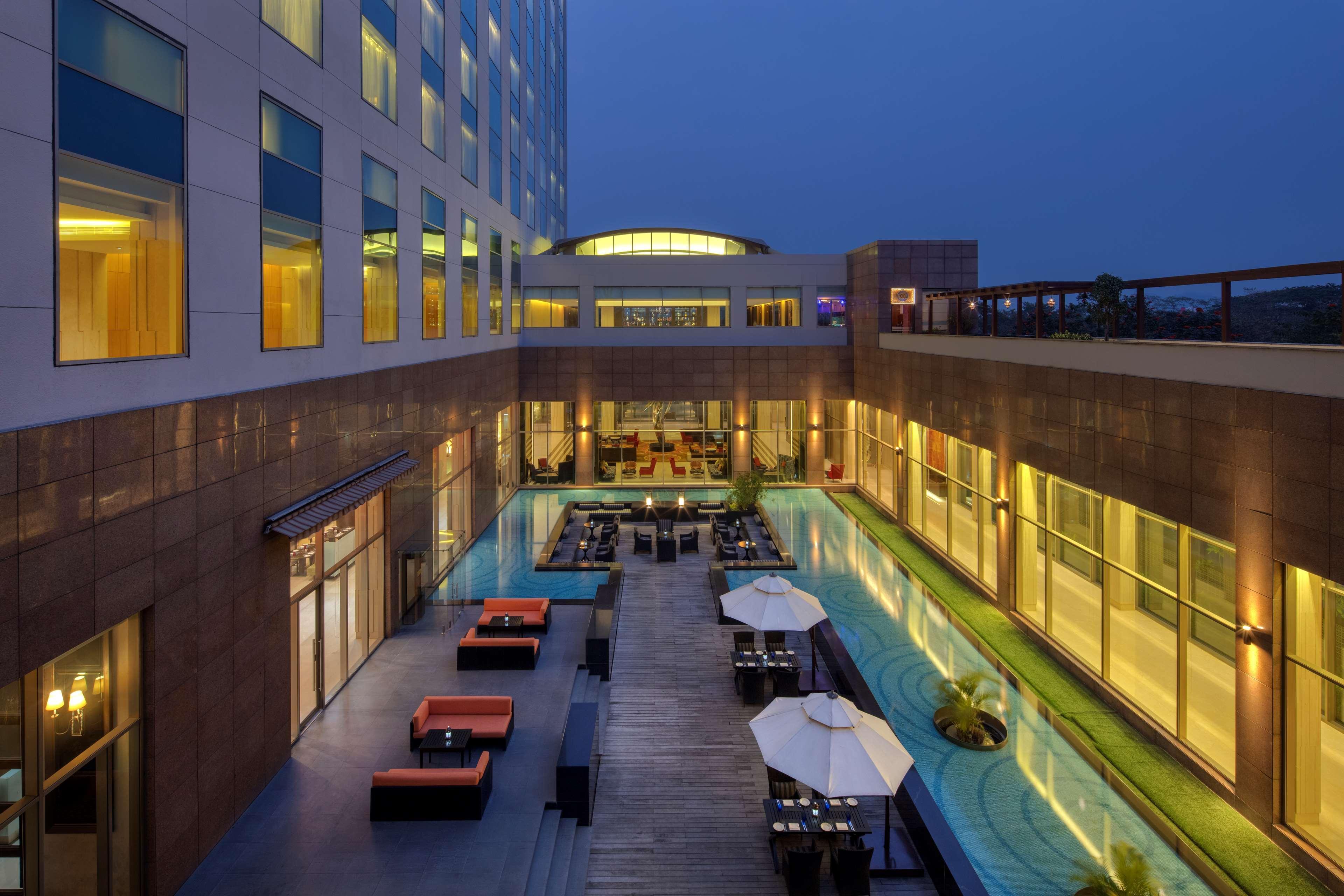 Radisson Blu Hotel Гувахати Экстерьер фото The Park, Hyderabad